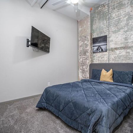 The Davis Lofts At Main Street - Unit 2B Apartman Rocky Mount Kültér fotó