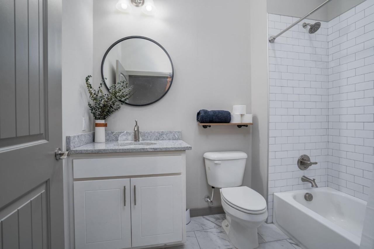 The Davis Lofts At Main Street - Unit 2B Apartman Rocky Mount Kültér fotó